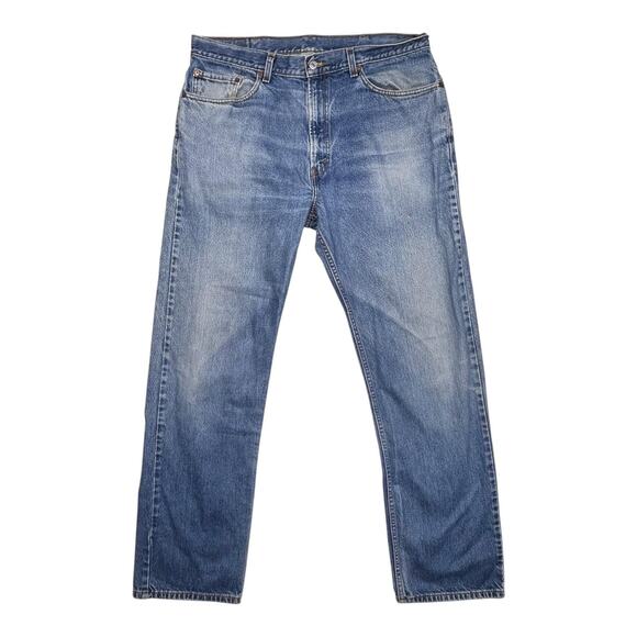 Levi's 505 Jeans Mens 38x34 Blue Denim Straight Leg Zip Fly Classic Fit 2002 - Picture 1 of 9